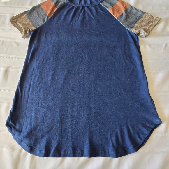 Women's Size Medium Solid Blue Knit Pullover With Color block 3/4 Sleeve - Picture 7 of 7